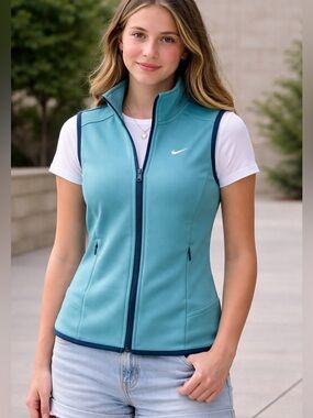 Nike Girls Therma-Fit Fleece Lined Full Zip Vest Turquoise Blue 10/12